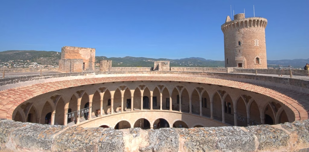 5 places with history in palma de mallorca