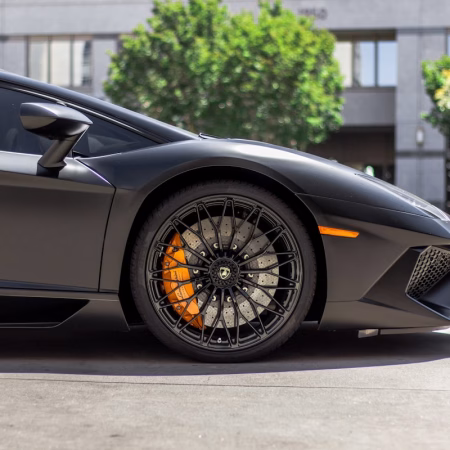 Evacuación de urgencia de turistas rusos de Cuba por crisis de combustible